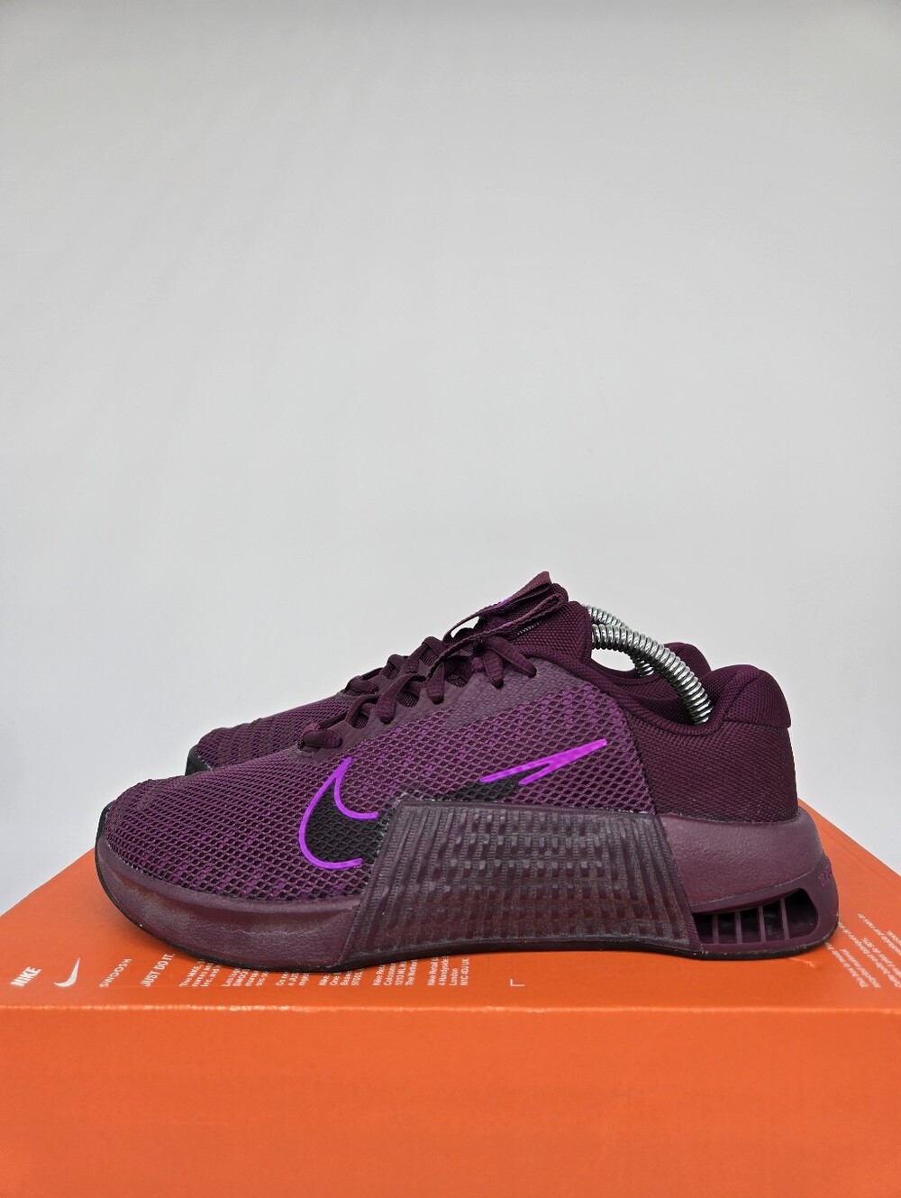 Nike Women's Metcon 9 Bordeaux Purple Training Shoes Size 6